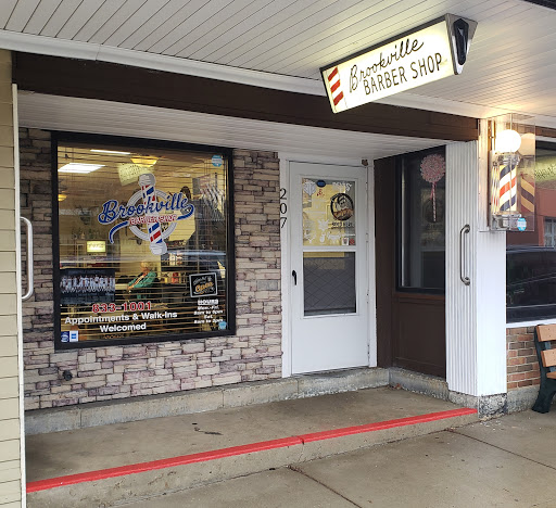 Barber Shop «Brookville Barber Shop», reviews and photos, 207 Market St, Brookville, OH 45309, USA