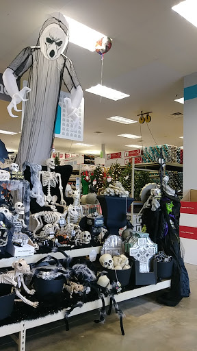 Home Goods Store «At Home», reviews and photos, 642 S Walnut Ave, New Braunfels, TX 78130, USA