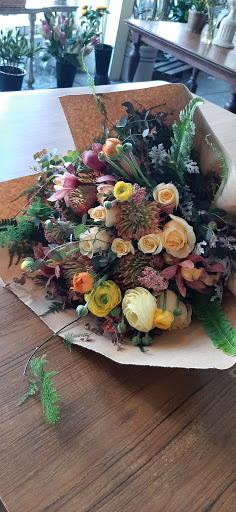 Florist «Urban Florist», reviews and photos, 5310 W 8th St, Los Angeles, CA 90036, USA