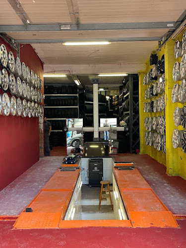 Beoordelingen van Gk Tires in Brussel - Banden winkel
