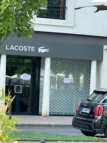 Magasin de vêtements Lacoste Lothaire Périgueux