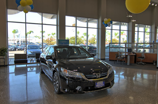 Honda Dealer «Norm Reeves Honda Superstore West Covina», reviews and photos, 1840 E Garvey Ave S, West Covina, CA 91791, USA