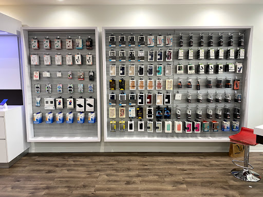 Cell Phone Store «Verizon Wireless Central Avenue», reviews and photos, 498 Central Ave, Cedarhurst, NY 11516, USA