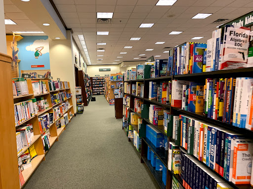 Book Store «Barnes & Noble College Booksellers», reviews and photos, 4201 E Plaza Dr, Orlando, FL 32816, USA