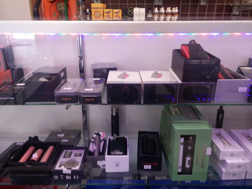 Tobacco Shop «Smokehouse», reviews and photos, 5520 Lake Isabella Blvd, Lake Isabella, CA 93240, USA