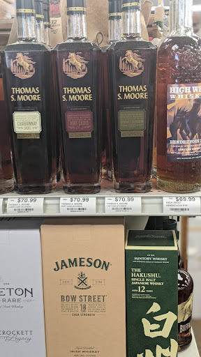 Liquor Store «Riverside Liquors», reviews and photos, 1299 Riverbend Way # A, Frederick, MD 21701, USA