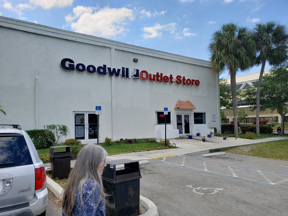 Goodwill - Ft. Lauderdale Outlet