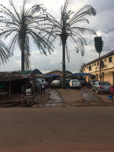 Top Value Car Wash & Bar Benin City, Street 2, Uselu, Benin City, Nigeria, Bar, state Edo