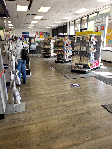 Print Shop «FedEx Office Print & Ship Center», reviews and photos, 1720 N Harlem Ave, Elmwood Park, IL 60707, USA