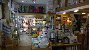 Photo n°1 de Les Drogueries d'Aujourd'hui - 17 à Paris ()