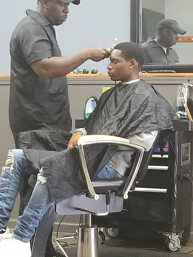 Barber Shop «Elite Barbers», reviews and photos, 2080 E Dublin Granville Rd, Columbus, OH 43229, USA