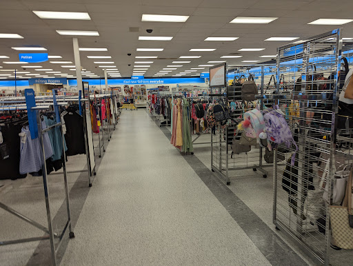Clothing Store «Ross Dress for Less», reviews and photos, 3201 Rte 9 S, Rio Grande, NJ 08242, USA