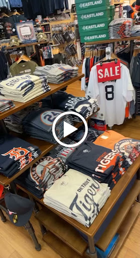 Sportswear Store «Rally House Chesterfield at Waterside», reviews and photos, 50467 Waterside Dr, New Baltimore, MI 48051, USA