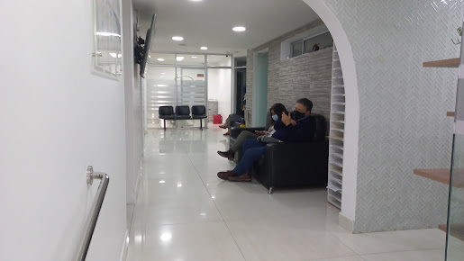 عيادة SAS من قبل La Clnica SAS يزرع الأسنان - SAS Clinic by La Clínica SAS Implantes Dentales
