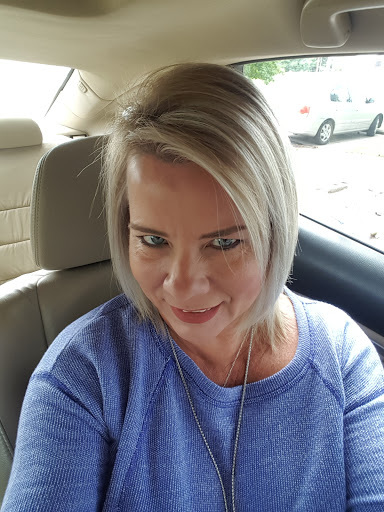 Beauty Salon «Hot Heads Hair Salon», reviews and photos, 4750 Port Union Rd, West Chester Township, OH 45011, USA