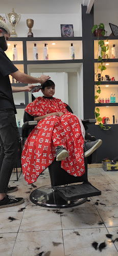 DC hair studio - Barbería