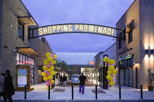 Centre commercial Shopping Promenade Arles Arles
