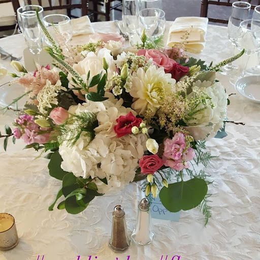 Florist «Elegant Designs by Joy», reviews and photos, 545 Main St, Islip, NY 11751, USA