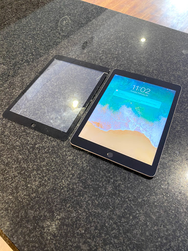 Cell Phone Store «Cellfone MD Cell phone repair», reviews and photos, 7708 W Belmont Ave, Chicago, IL 60634, USA