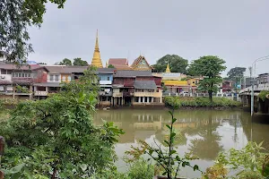 Chanthaboon Waterfront Community image