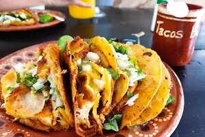 Tacos De Barbacoa image