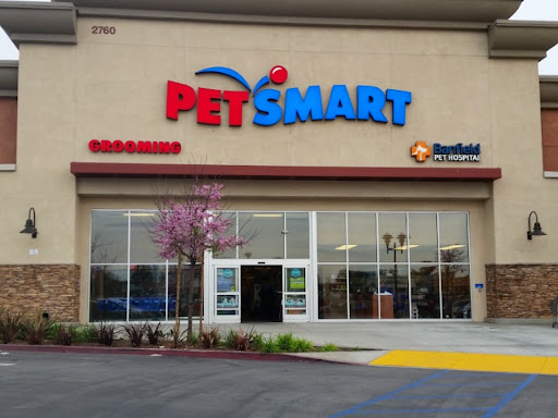 PetSmart, 2760 W 120th St, Hawthorne, CA 90250, USA, 
