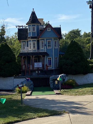 Golf Course «Waltz Golf Farm», reviews and photos, 303 W Ridge Pike, Limerick, PA 19468, USA