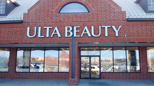 Hair Salon «Ulta Beauty», reviews and photos, 362 W Army Trail Rd, Bloomingdale, IL 60108, USA