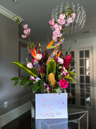 Florist «Alborada Florist», reviews and photos, 17 Huguenot St, New Rochelle, NY 10801, USA