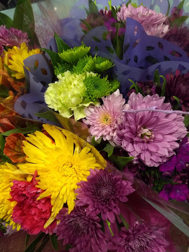 Florist «Ridley Park Florist», reviews and photos, 17 E Hinckley Ave #19, Ridley Park, PA 19078, USA