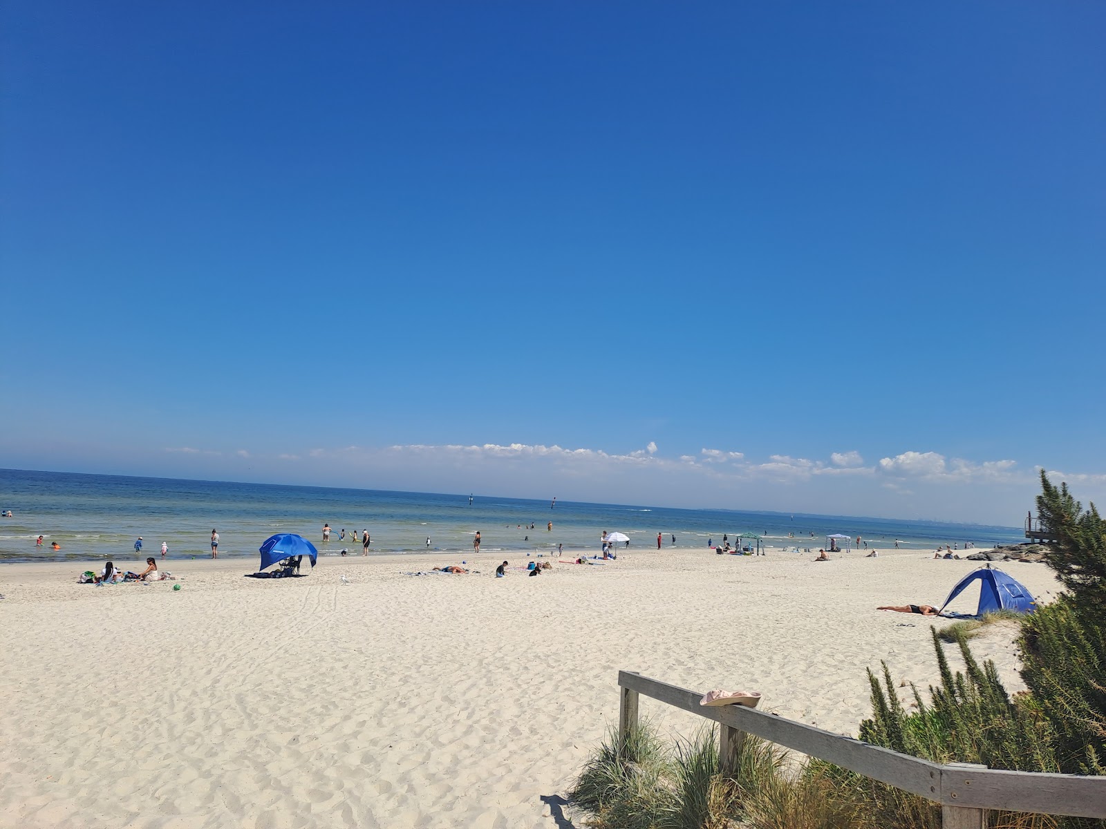 Carrum Beach的照片 带有长直海岸