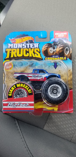 Shopping Mall «Troy Hills Shopping Center», reviews and photos, 1157 US-46, Parsippany, NJ 07054, USA