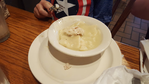 American Restaurant «Cracker Barrel Old Country Store», reviews and photos, 1131 Fashion Ridge Rd, Dry Ridge, KY 41035, USA