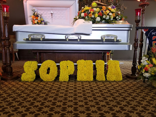 Florist «AAA Florist», reviews and photos, 1277 W 6th St, Corona, CA 92882, USA