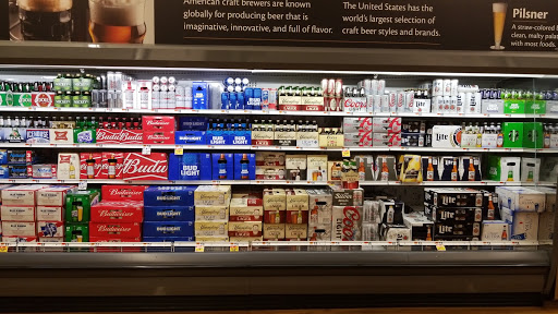 Grocery Store «Giant», reviews and photos, 1454 Chain Bridge Rd, McLean, VA 22101, USA