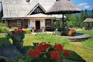 People KAAJówka Cottage in the Bieszczady image