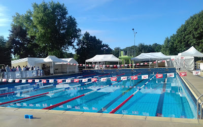 Piscine municipale d'été à Le Blanc