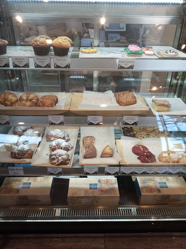 Liquor Store «Town Beverage Liquor Store», reviews and photos, 7804 Bergenline Ave, North Bergen, NJ 07047, USA