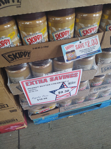 Grocery Store «Fort Campbell Commissary», reviews and photos, 2606 Indiana Ave, Fort Campbell, TN 42223, USA