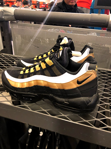 Sporting Goods Store «Nike Factory Store», reviews and photos, 20 Killingworth Tpke #155, Clinton, CT 06413, USA