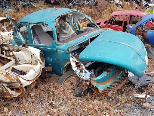 Salvage Yard «EZ Pull & Save Auto Parts», reviews and photos, 2401 Summer Valley Rd, New Ringgold, PA 17960, USA