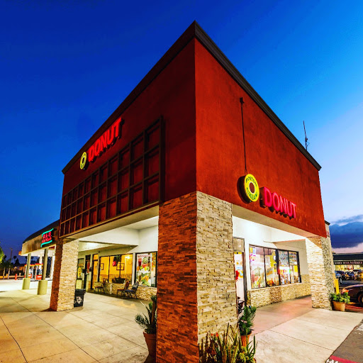 Donut Shop «Boston Cream Donut», reviews and photos, 18425 S Avalon Blvd, Carson, CA 90746, USA