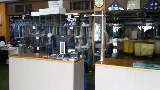 Dry Cleaner «Jay Dee Cleaners», reviews and photos, 878 E 222nd St, Euclid, OH 44123, USA