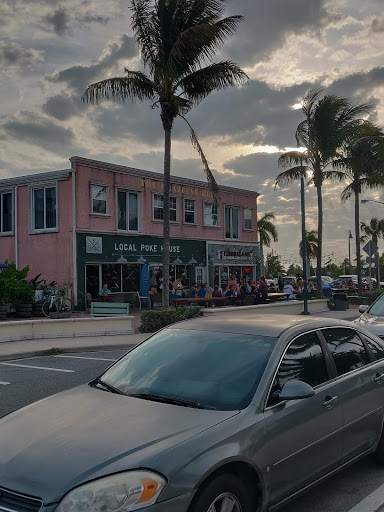 Bar & Grill «The Inlet Grill», reviews and photos, 110 S Ocean Dr, Fort Pierce, FL 34949, USA