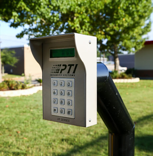 Self-Storage Facility «Simply Self Storage - Burnsville», reviews and photos, 801 Ladybird Ln, Burnsville, MN 55337, USA