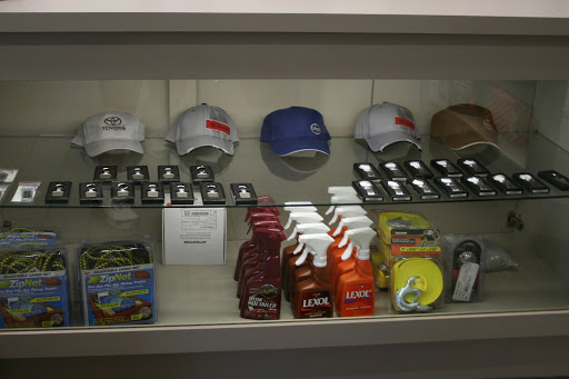 Car Dealer «Dorschel Automotive Group», reviews and photos, 3817 W Henrietta Rd, Rochester, NY 14623, USA