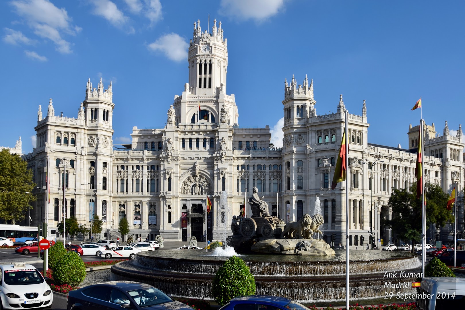 Spain Arch Guides City Tours in Madrid