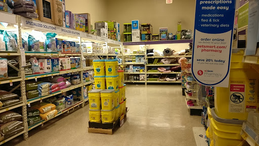 Pet Supply Store «PetSmart», reviews and photos, 1386 Atwood Ave, Johnston, RI 02919, USA