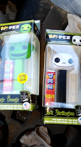 Video Game Store «GameStop», reviews and photos, 1380 Galaxy Dr NE #120, Lacey, WA 98516, USA