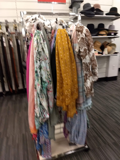 Department Store «Nordstrom Rack Tempe Marketplace», reviews and photos, 1900 E Rio Salado Pkwy, Tempe, AZ 85281, USA